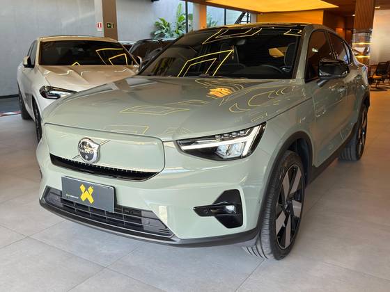 VOLVO C40 P8 RECHARGE TWIN ELECTRIC ULTIMATE AWD VOLVO C40 P8 RECHARGE TWIN ELECTRIC ULTIMATE AWD